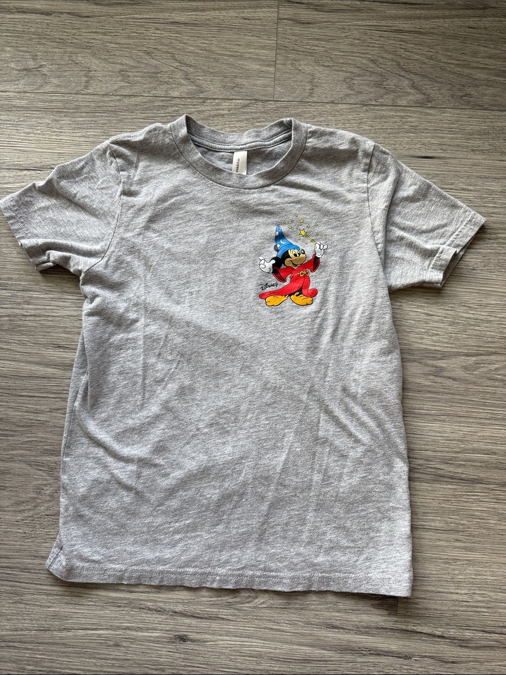 Gray Tee with Sorcerer Mickey Graphic Size L